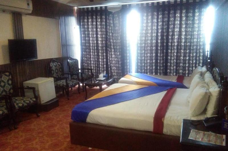 Quick Continental Hotel - Jail Road Lahore Exterior foto