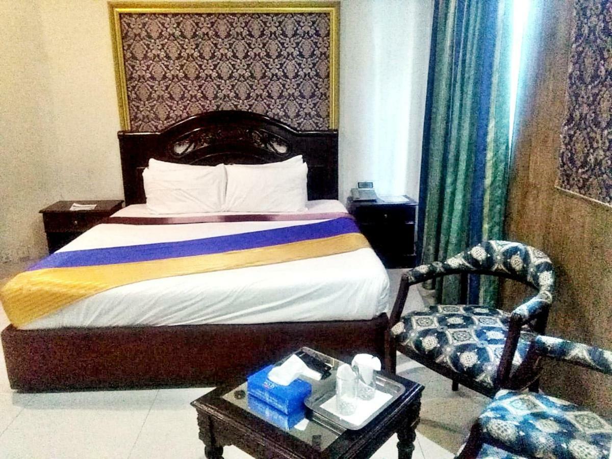 Quick Continental Hotel - Jail Road Lahore Exterior foto