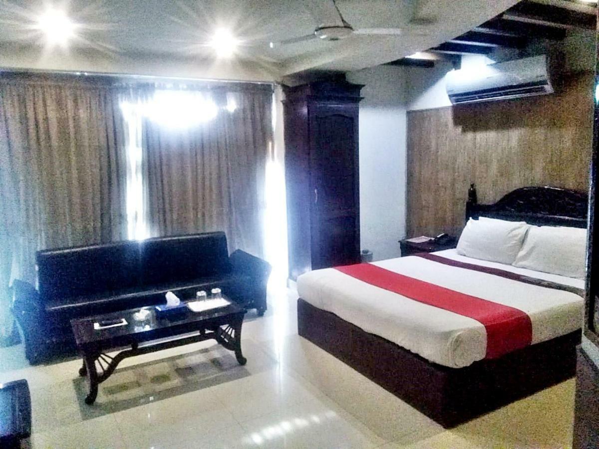 Quick Continental Hotel - Jail Road Lahore Exterior foto