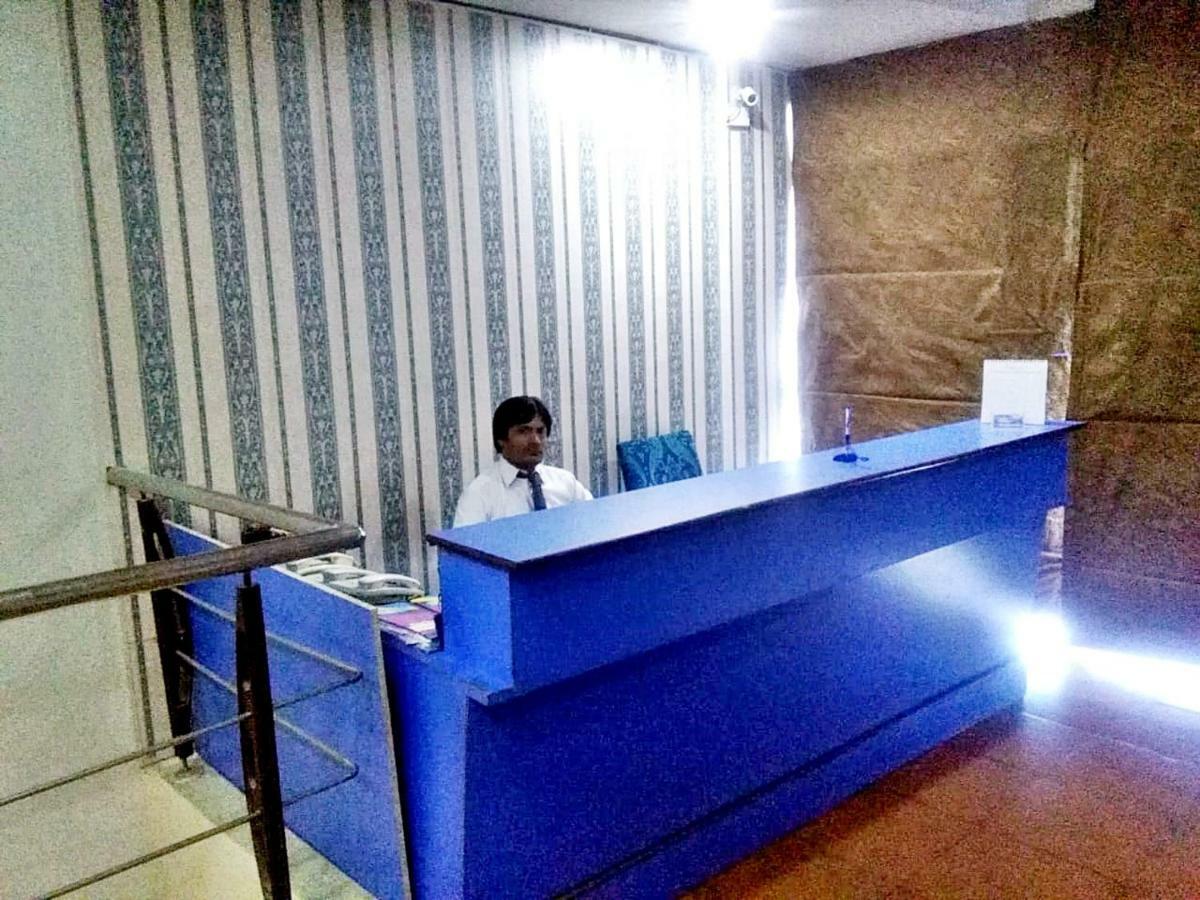 Quick Continental Hotel - Jail Road Lahore Exterior foto